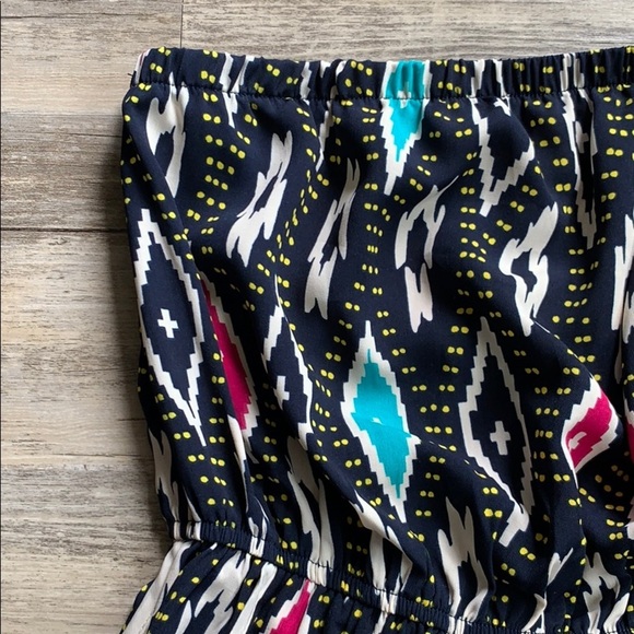 Women's Francesca’s Strapless Dress With Pockets Medium - Picture 3 of 8